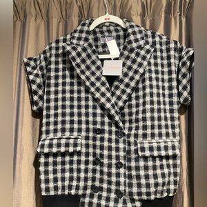 Tweed Black and White Jacket/ Size Small/ super cute.